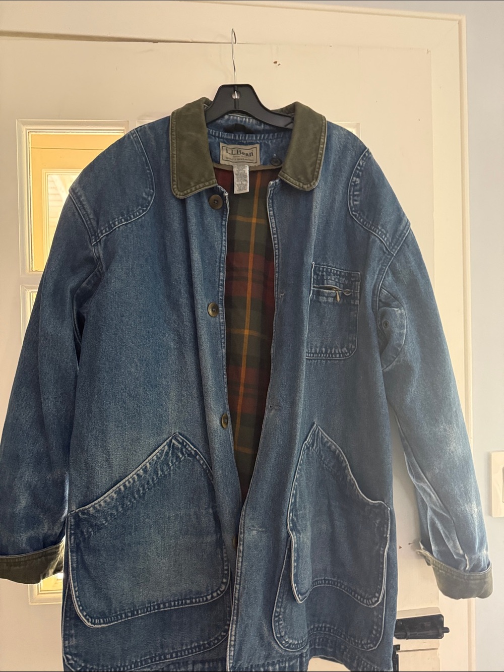 Vintage L.L. Bean Men's Blue Denim Barn Coat with Olive Corduroy Collar Sz L